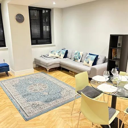 Mh - 2 Bed 2 Bath Luxury - Financial District - Local Bar And Dining Deals Available